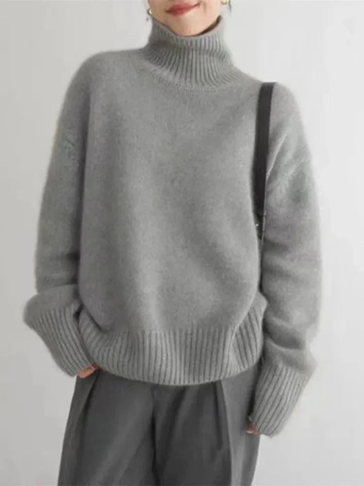 Sayaka™ | Chic Turtleneck Pullover