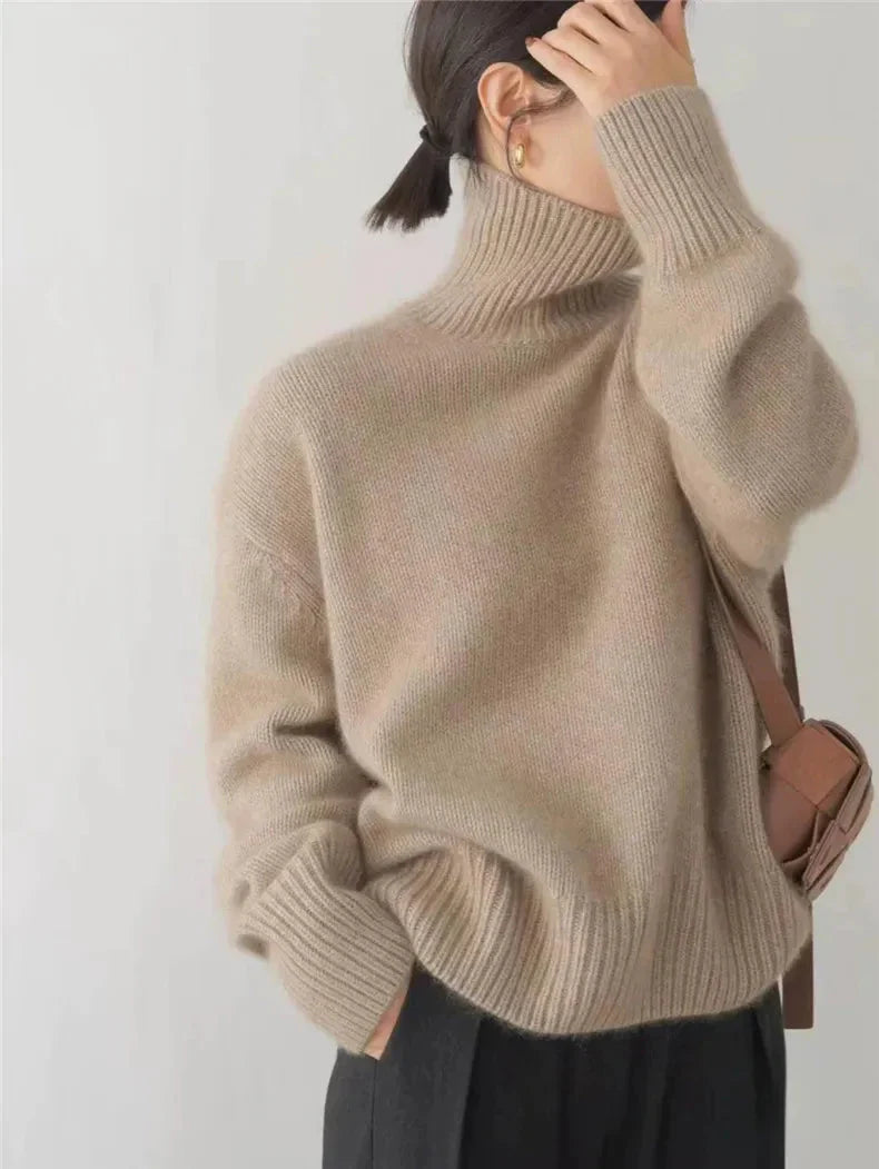 Sayaka™ | Chic Turtleneck Pullover